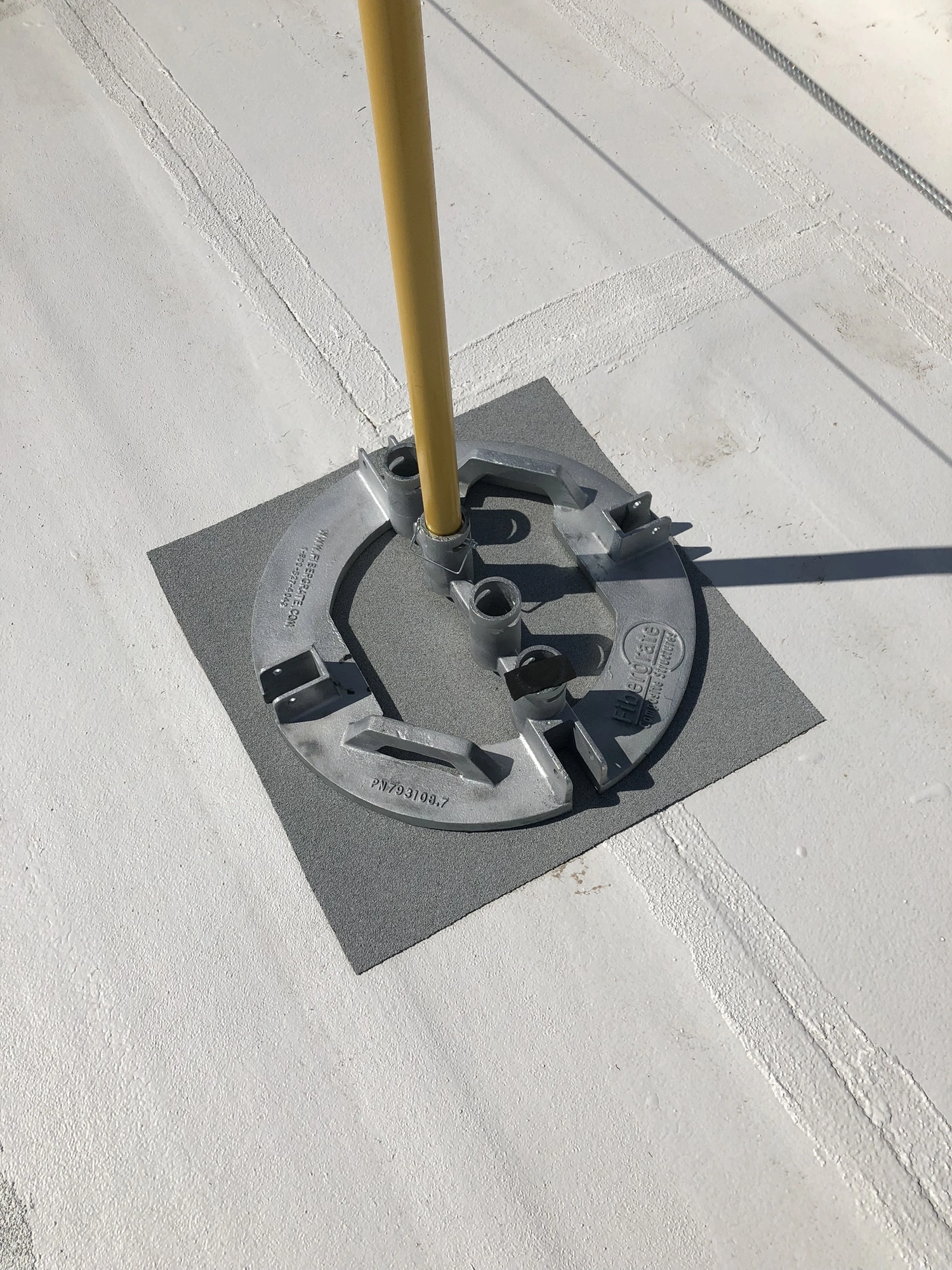 DynaRound Slimline Warning Lines | Tremco